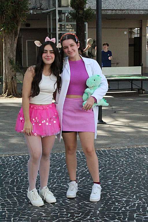 EM-trote-personagens-ensino-medio (23)