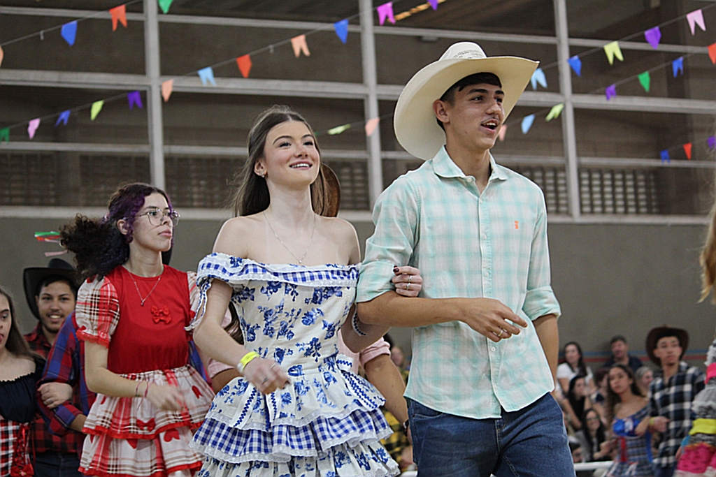 ensino_medio_festa_junina (24)